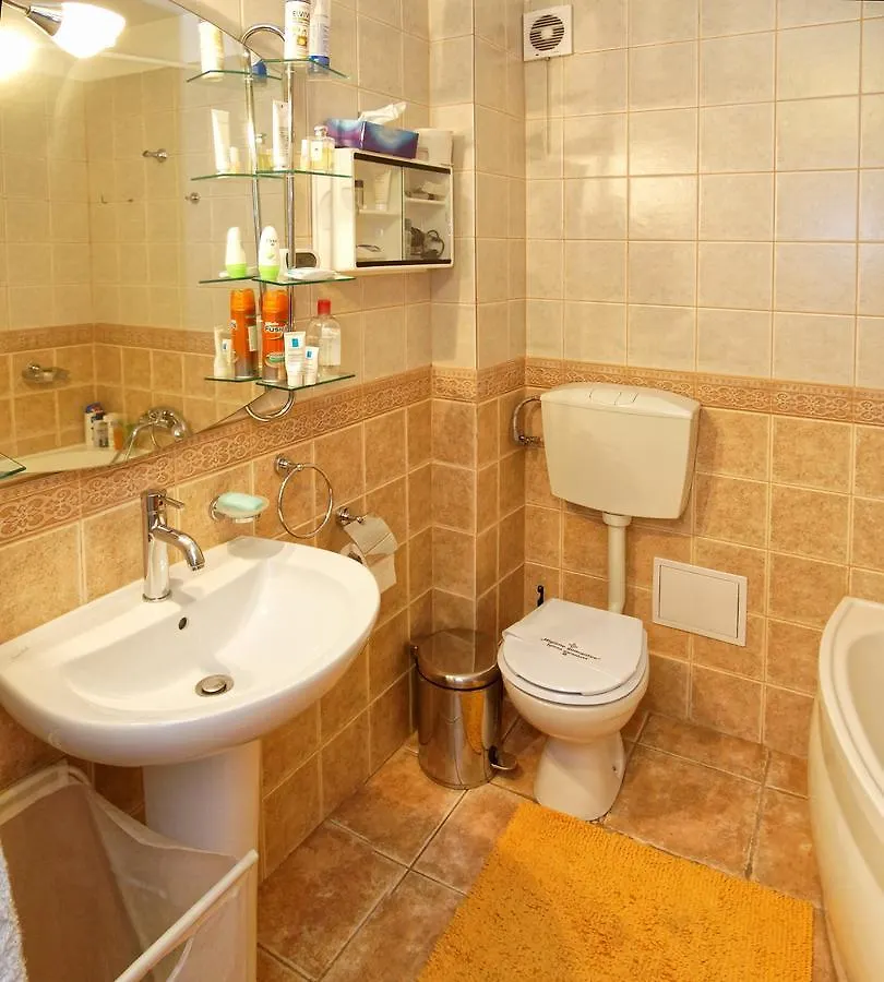Suite Home Accommodation Apartment
