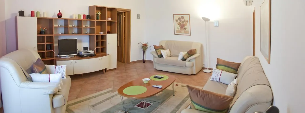 Suite Home Accommodation Apartment