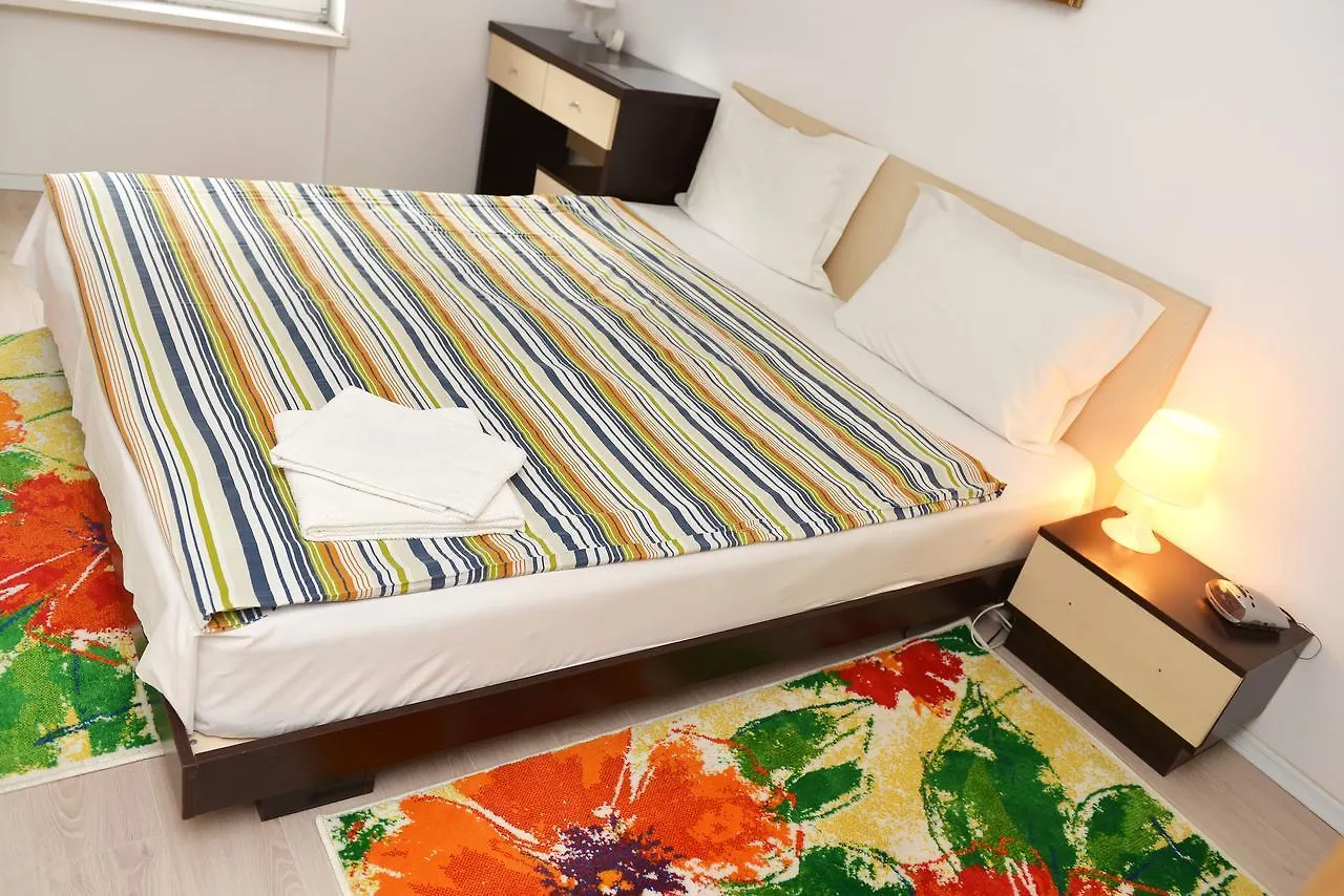 Apartment Suite Home Accommodation