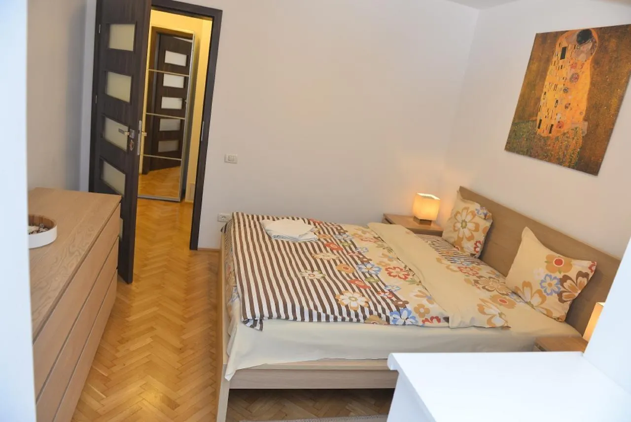 Apartment Suite Home Accommodation