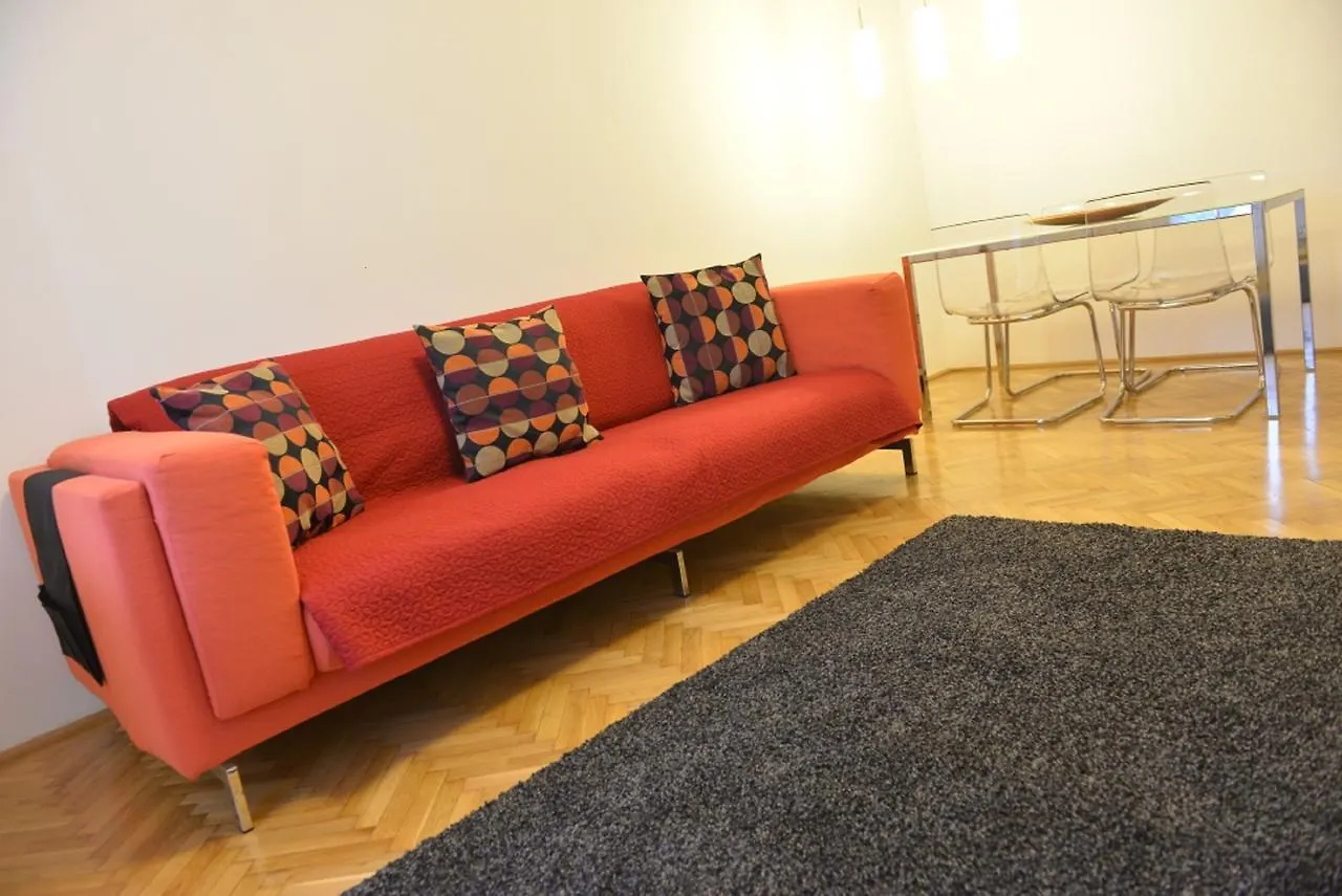 Suite Home Accommodation Apartment
